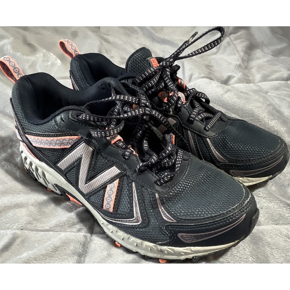 New Balance 410v5 Trail Running Sneakers Low Top Lace Up Black Gray Pink Size 9